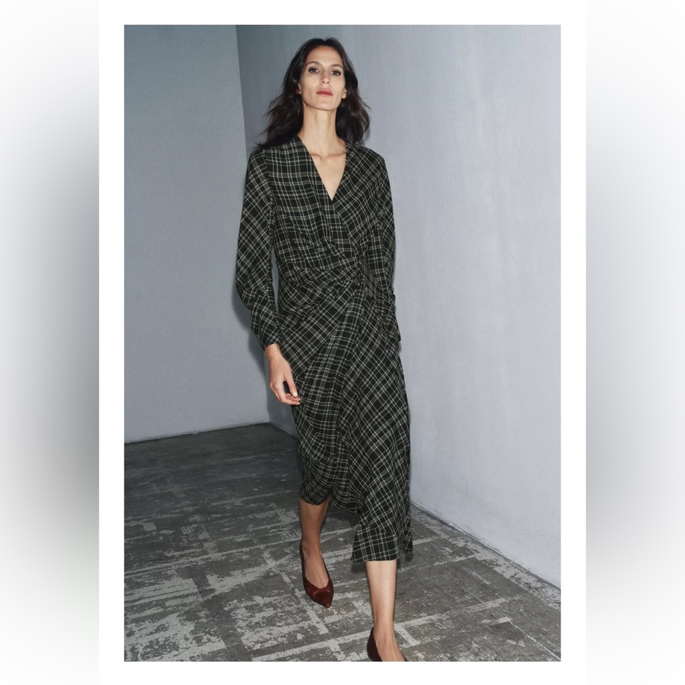 Plaid Long Sleeve DRAPED Dress